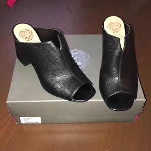 New in box Vince Camuto leather notched mule
